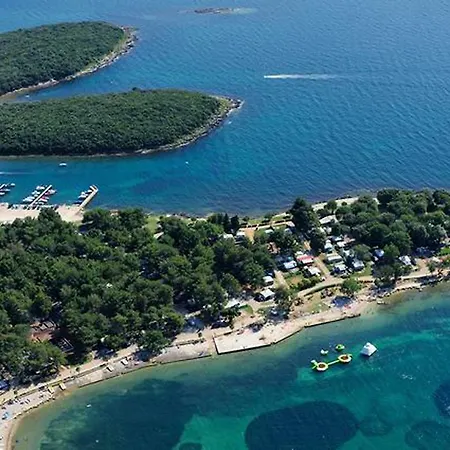 Holiday Home Camping Valkanela.4 Vrsar